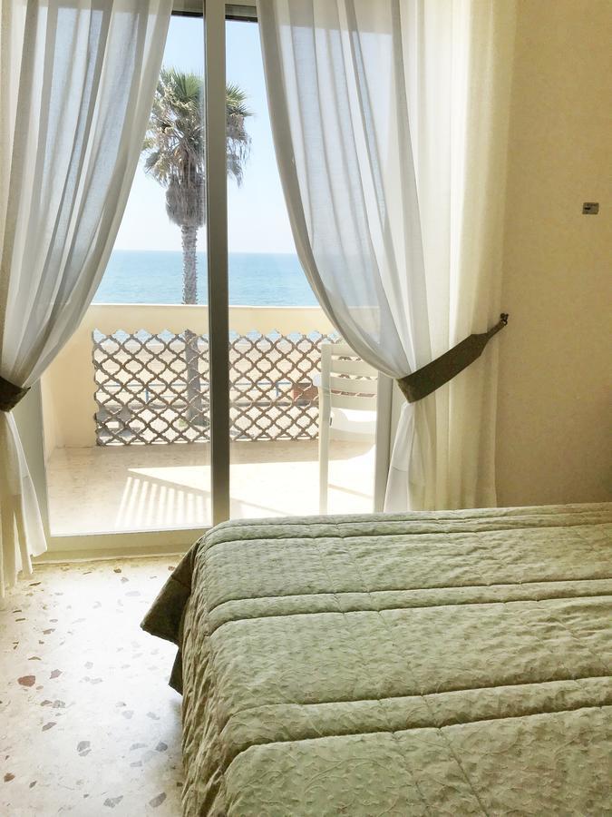 Villa Del Sole Terracina Eksteriør billede